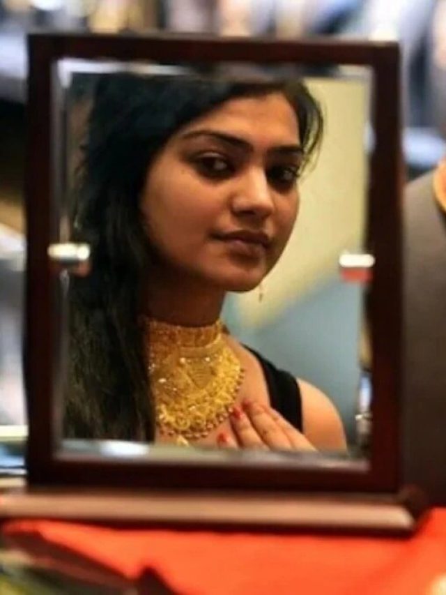 15 दिन में इतना सस्ता हुआ सोना, 24 कैरेट Gold का ये है लेटेस्ट रेट