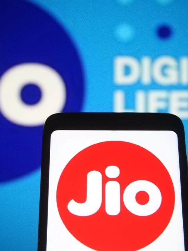 Jio का सबसे सस्ता रिचार्ज, बस इतने में पूरे महीने चलेगा फोन
