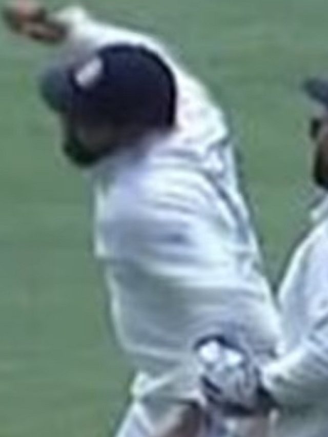 कप्तान रोहित हुए आगबबूला... बीच मैच में यशस्वी पर बरस पड़े, VIDEO