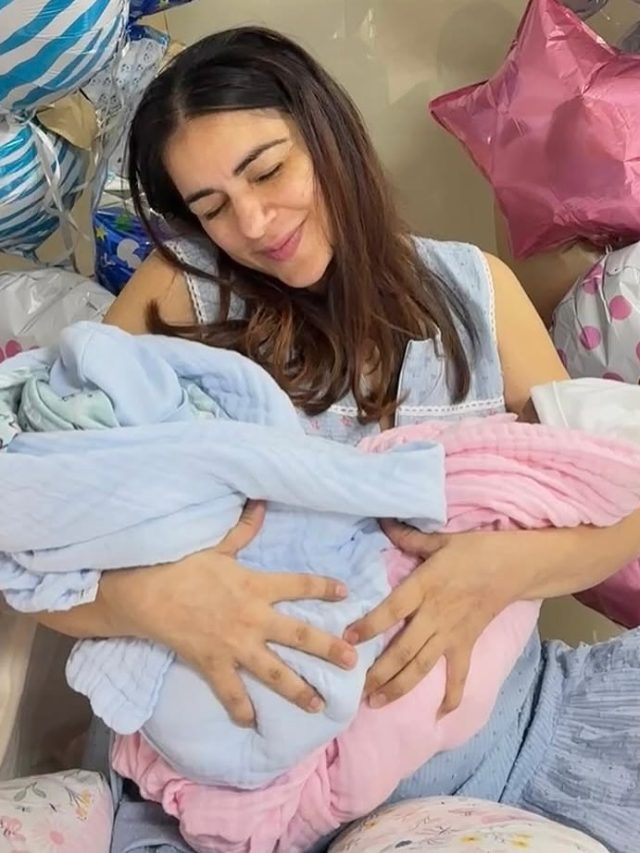 1 नहीं 2 बच्चों की मां बनीं 'कुंडली भाग्य' फेम श्रद्धा, अस्पताल से शेयर की तस्वीर