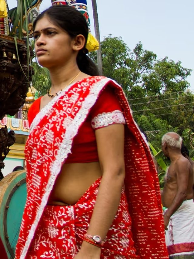 বিরাট খবর! সায়া পরার কারণে ক্যান্সার হচ্ছে ভারতে