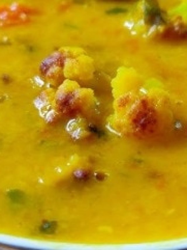 ফুলকপি দিয়ে বানান এই ডাল, তাতেই  একথালা ভাত  উঠবে, রেসিপি