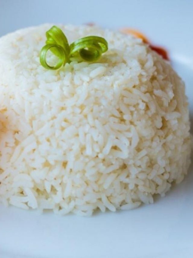 ভাতের সঙ্গে কাঁচা নুন খেলে এসব হয়, জানেন কি