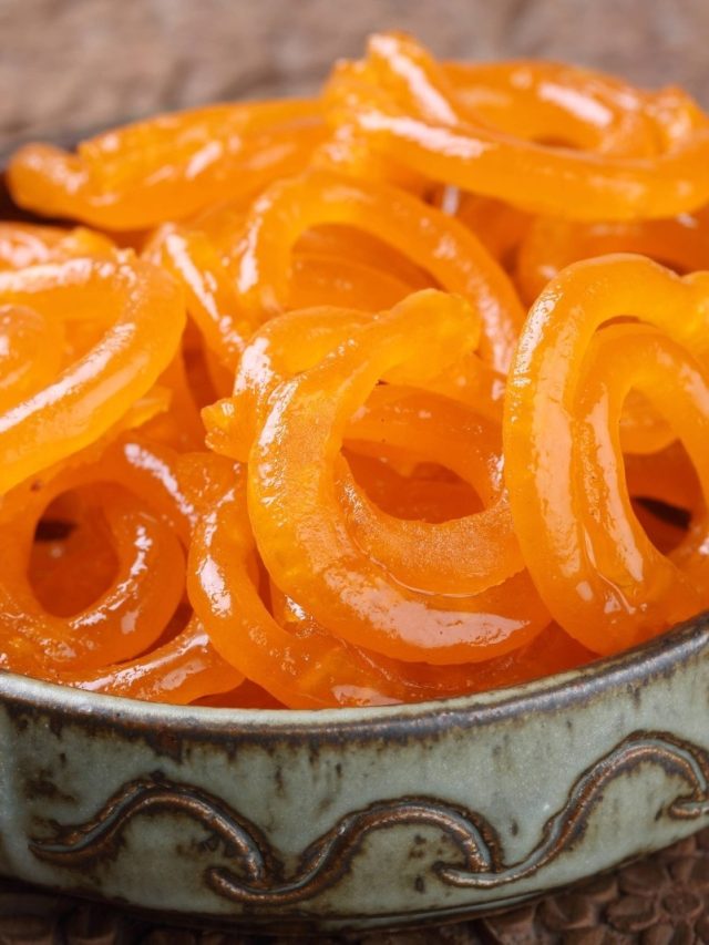 শীতের সন্ধ্যা জমুক মুচমুচে ইনস্ট্যান্ট জিলিপিতে, কীভাবে বানাবেন?