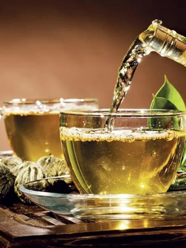 শীতে দার্জিলিং চা বানান এভাবে, স্বাদ ও সুগন্ধ  খোলতাই হবে আরও