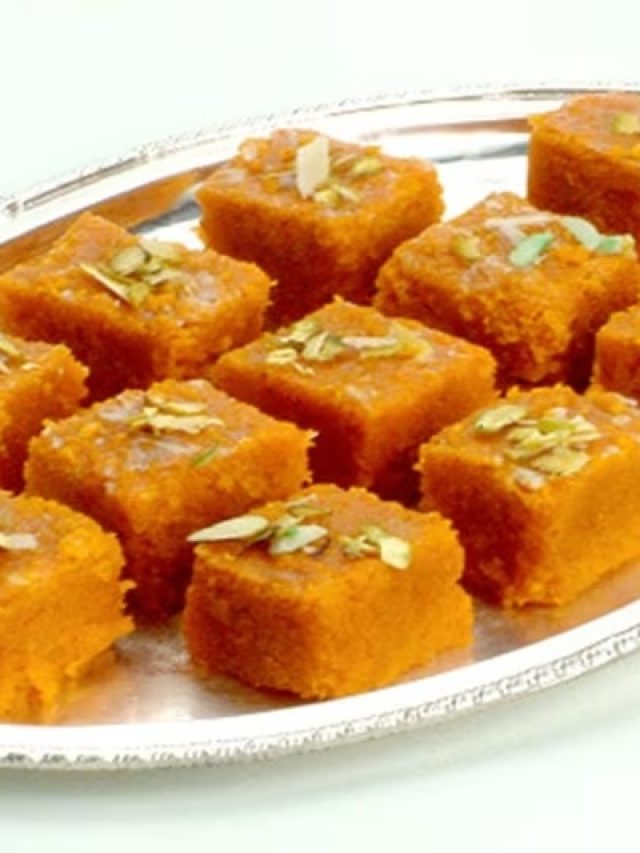 মিষ্টির জন্য জিভ লক লক করে? লোভ সামলানোর নিনজা উপায় রইল