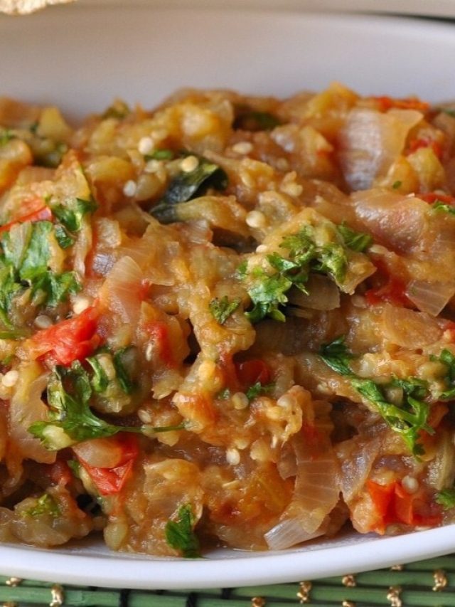 শীতের রাতে দারুণ লাগে বেগুন ভর্তা, এভাবে বানালেই হবে সেরা