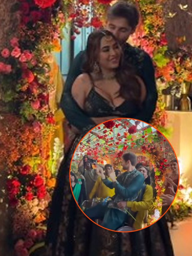 ढोल पर बैठकर नाचे अनुराग कश्यप के विदेशी दामाद, आलिया का मेहंदी पार्टी में रोमांस