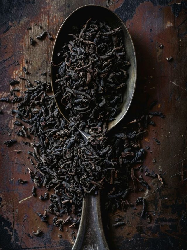 पौधों की ग्रोथ के लिए बहुत असरदार है चाय पत्ती, खाद डालते समय इन बातों का रखें ध्यान