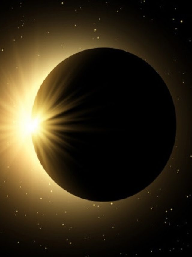 2025 में सूर्य ग्रहण और शनि गोचर एकसाथ, इस एक राशि की बढ़ने वाली है सिरदर्दी