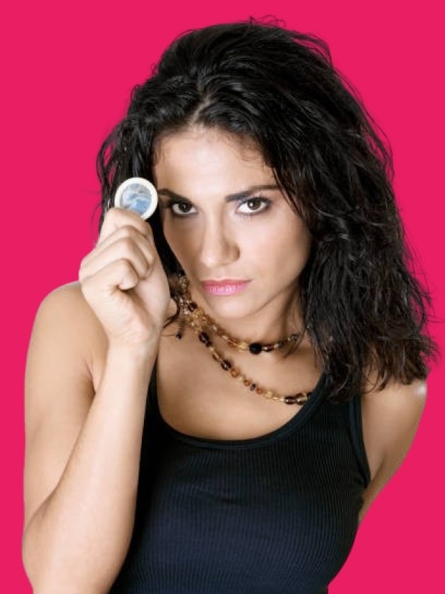 পৌষ ও মাঘ মাসে কন্ডোম বিক্রি হু হু করে বেড়ে যায়, কেন জানেন?