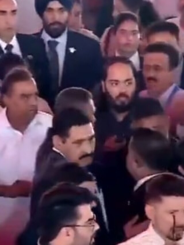 फिर महाराष्‍ट्र के CM बने देवेंद्र फडणवीस, शपथ ग्रहण में पहुंची अंबानी फैमिली, PHOTOS