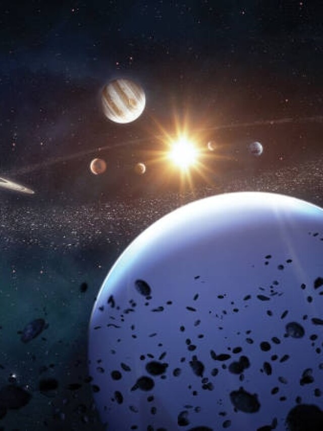 साल 2025 में बनेगा ताकतवर षडाष्टक योग, नया साल इन राशियों के लिए होगा लकी