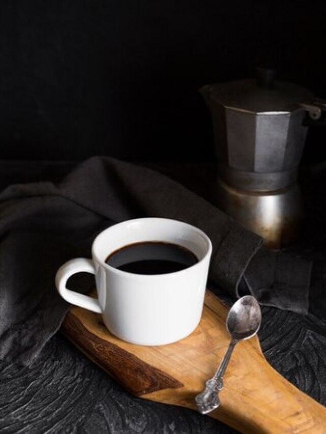 ये काली ड्रिंक पीने से बढ़ सकती है उम्र! स्वाद में भी लाजवाब