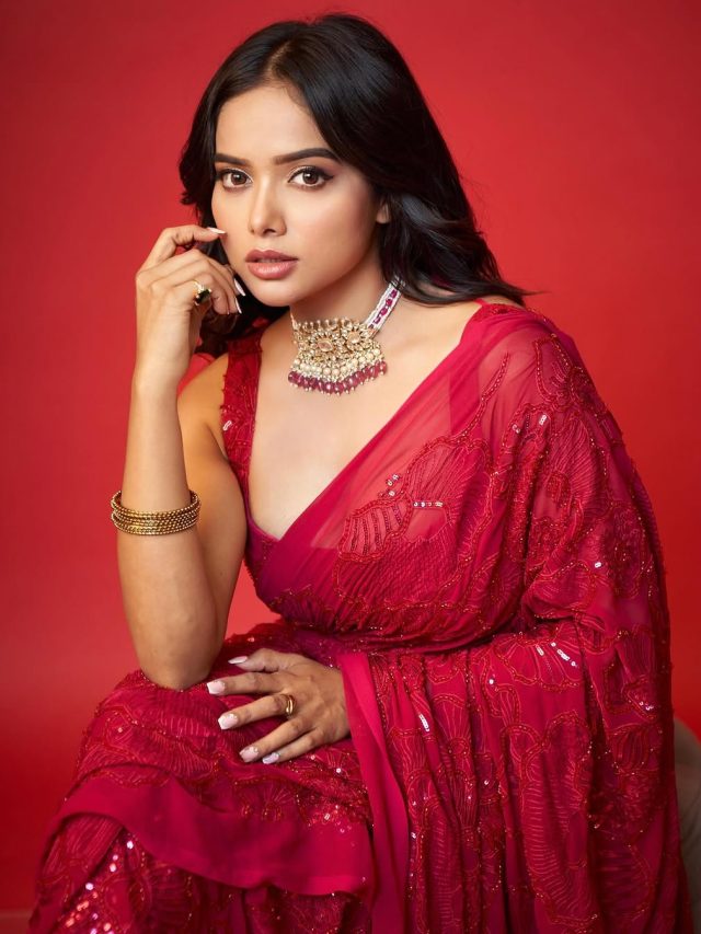 'कभी खुश, कभी दुखी...', मनीषा रानी ने शेयर की अजीबो-गरीब पोस्ट, फैन्स हुए परेशान