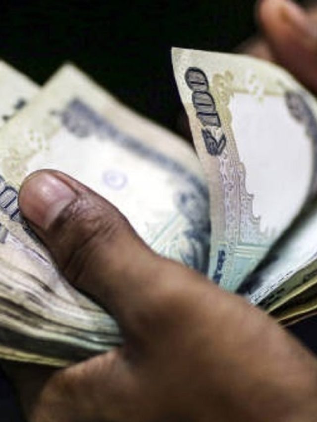 अमीरों को भी कंगाल कर देगा ऐसा दान, भिखारियों जैसी हो जाएगी हालत