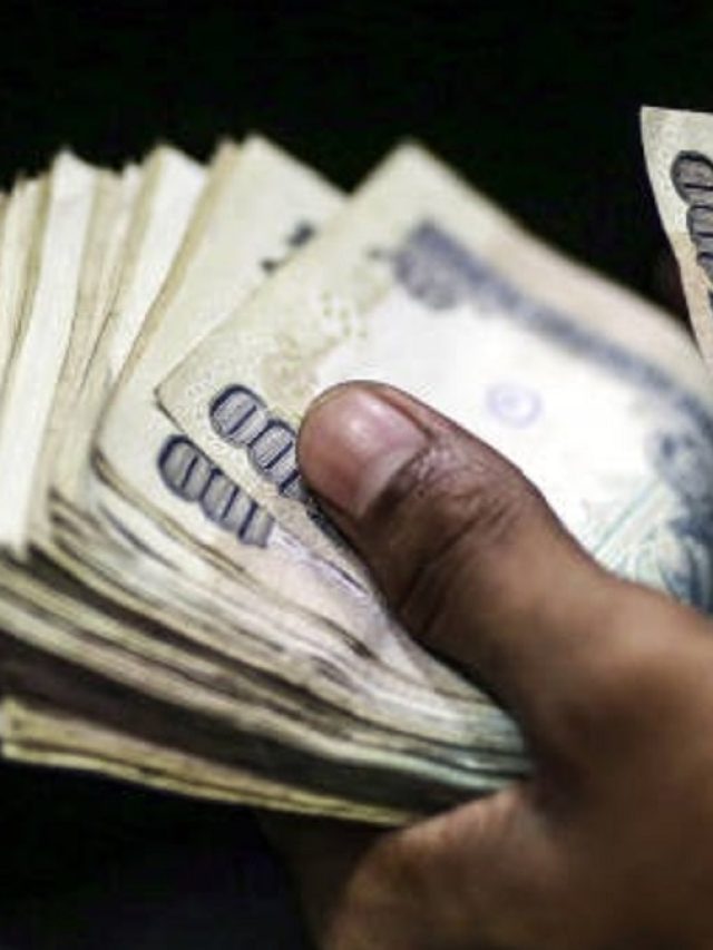 अगले सप्ताह इस एक राशि को हो सकता है अचानक धन लाभ, पढ़ें साप्ताहिक राशिफल