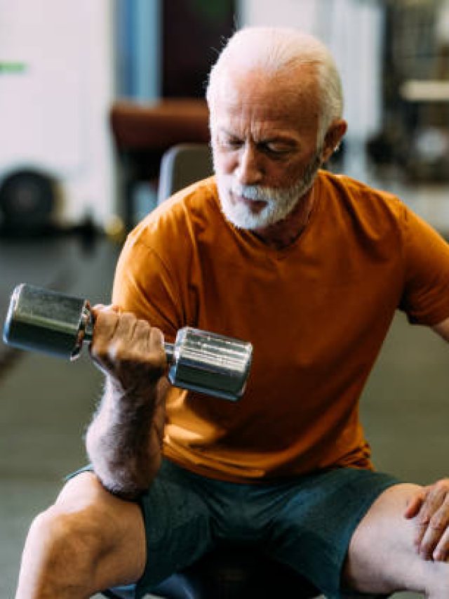 ৬০-এও থাকবেন লৌহ পুরুষ, চেনা ৫ খাবারই হাড়কে রাখবে শক্তপোক্ত