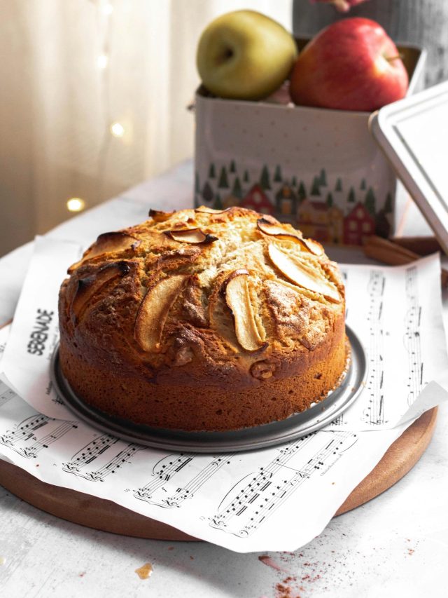 বিস্কুট দিয়েই হবে সেরা ফ্রুট কেক! বড়দিনে বানাতে জানুন রেসিপি