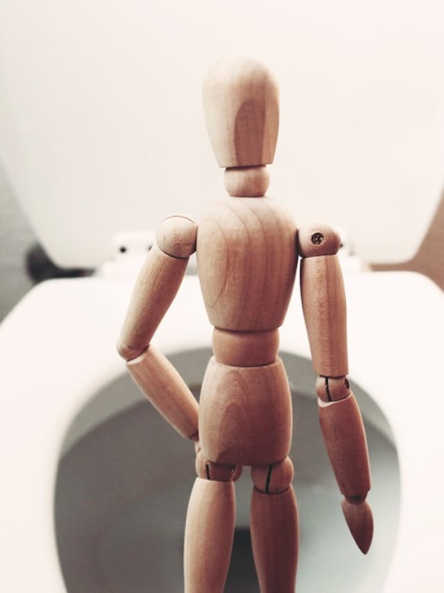 এই ৬ রোগের প্রথম লক্ষণ ঘন ঘন মূত্রত্যাগ,দিনে কতবার প্রস্রাব স্বাভাবিক?