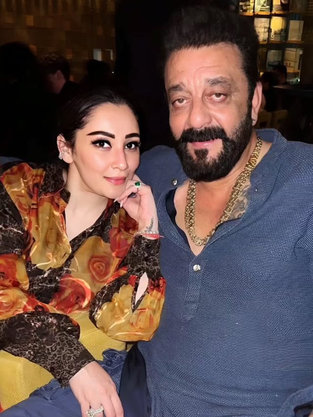 2025 में धमाका करने को तैयार संजय दत्त, पत्नी मान्यता को बताया प्लान, मजेदार है वीड‍ियो