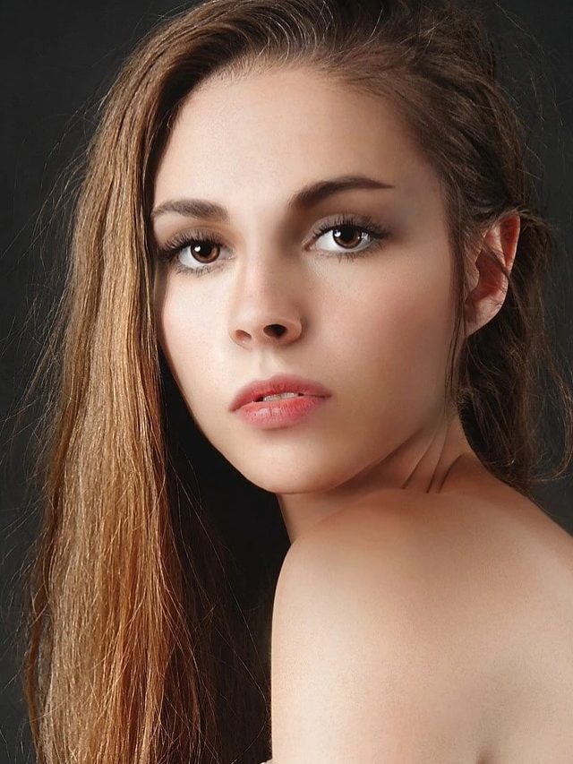 কোন জায়গায় তিল থাকা মেয়েরা সবথেকে চরিত্রবান জানেন?