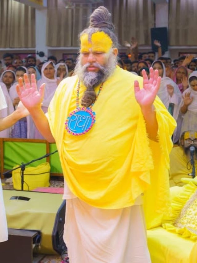 'आपको सर्दी नहीं लगती?', प्रेमानंद महाराज से लड़की ने पूछा तो दिया ये जवाब