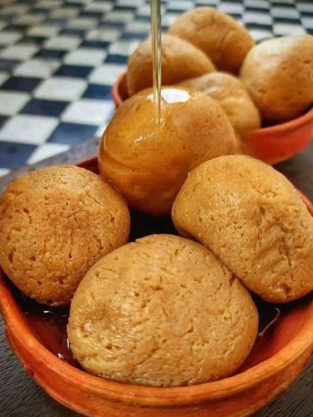 গরম রসগোল্লা খেলে পাবেন এসব আশ্চর্য উপকার, জানেন কি?