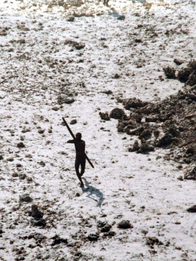 भारत की वो जगह, जहां नहीं जा सकते दूसरे लोग! कपड़े भी नहीं पहनते यहां के लोग