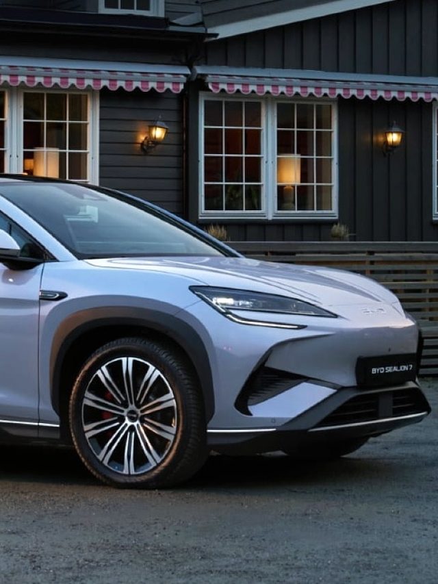 500KM रेंज... 24 मिनट में चार्ज! आ रही है धांसू फैमिली इलेक्ट्रिक कार