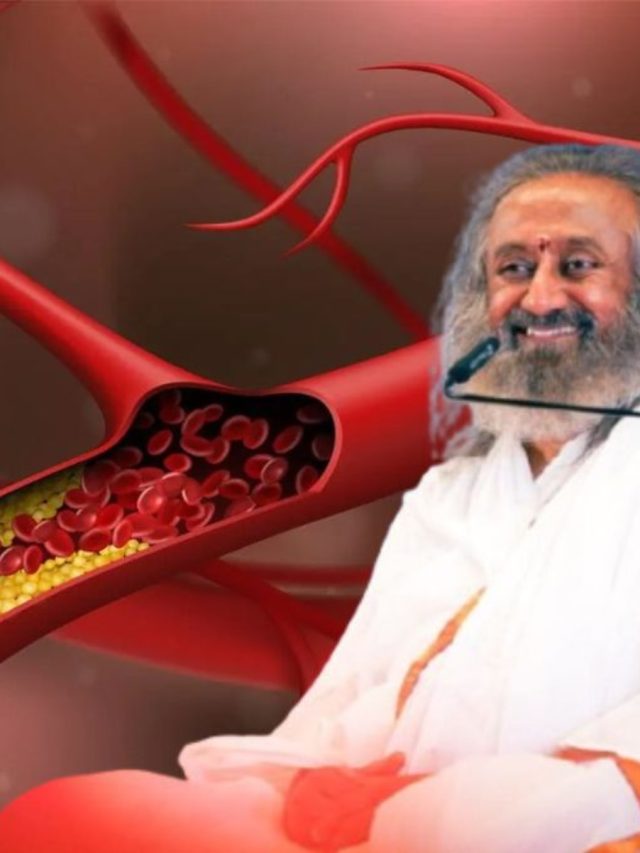 এই পরিচিত পাতাই কমাবে কোলেস্টেরল, জানালেন শ্রী শ্রী রবিশংকর