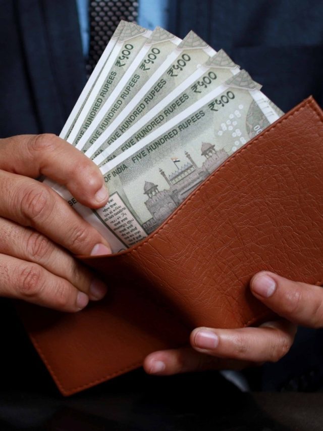 जल्दी तरक्की के लिए चाणक्य ने बताए अचूक मंत्र, जीवन भर धनवान रहेगा आदमी