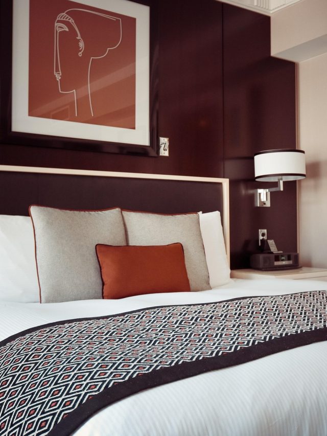 হোটেলের এই ১০ জিনিস ব্যাপক নোংরা হয়, জেনে রাখুন