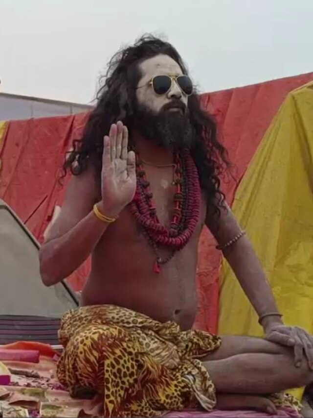 अब चर्चा में आए स्कॉर्पियो वाले बाबा, कुंभ में जिन्हें देखने के लिए उमड़ी भीड़?