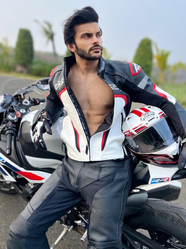 कौन है ये हैंडसम मुंडा? अक्षय कुमार संग करने जा रहा डेब्यू, सारा अली खान से गहरा है कनेक्शन