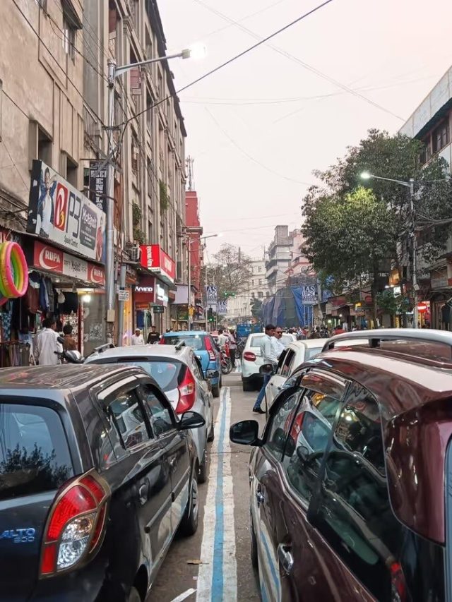 কলকাতার এই গলিটাকে বলে 'কন্ডোম গলি', আগে এটা জানতেন?