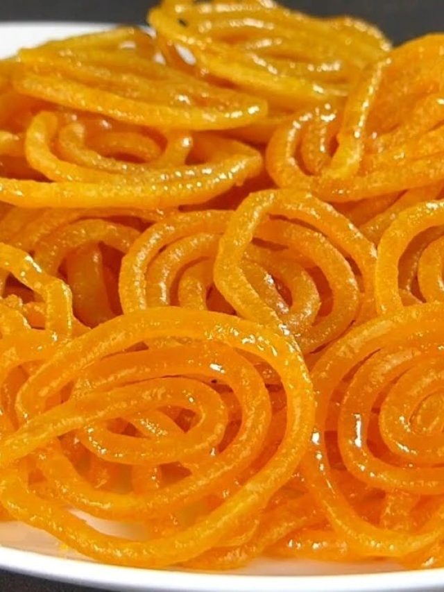 শীতের সন্ধ্যা জমে উঠুক মুচমুচে খাস্তা জিলিপিতে, সহজ রেসপি