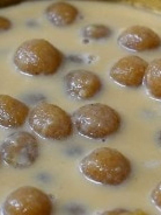 রান্নার এই সময় ঘি দিলেই রসপুলি পিঠে সুস্বাদু হবে, রইল রেসিপি