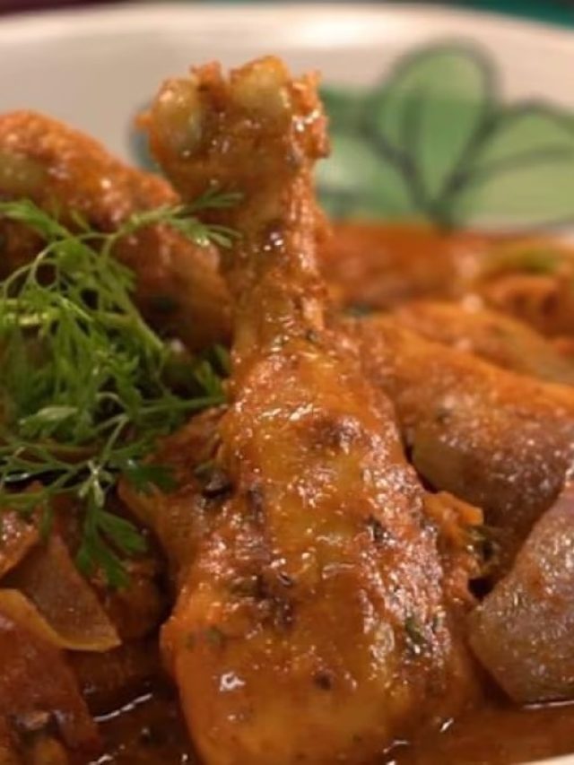 মুরগির মাংসের হাড় চিবোলে এসব হবেই,  জেনে রাখুন