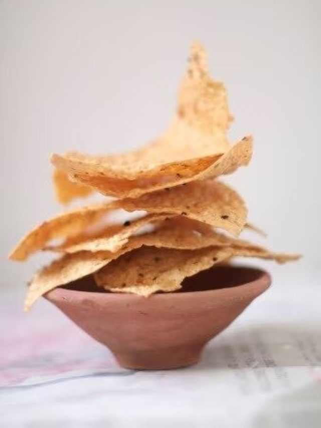 তেল ছাড়াই মুচমুচে পাপড়! ঘরেই বানান সুস্বাদু হেলদি স্ন্যাকস