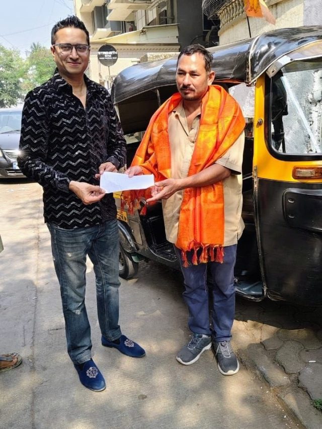 खून से लथपथ सैफ की मदद करने वाले ऑटो ड्राइवर को इनाम में मिले इतने रुपये