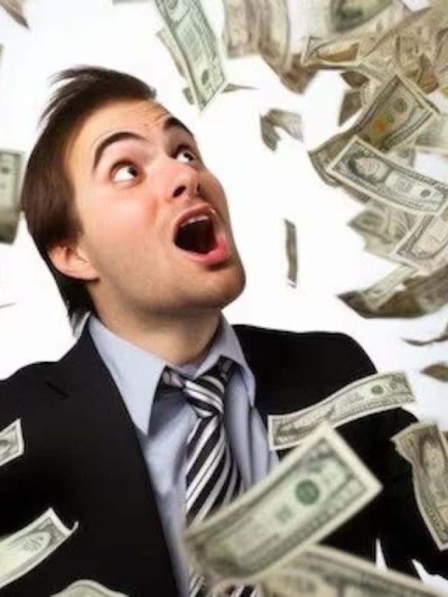 এখানে চুলকালেই হু হু করে টাকা আসবে, ব্যাপারটা জানতে হচ্ছে