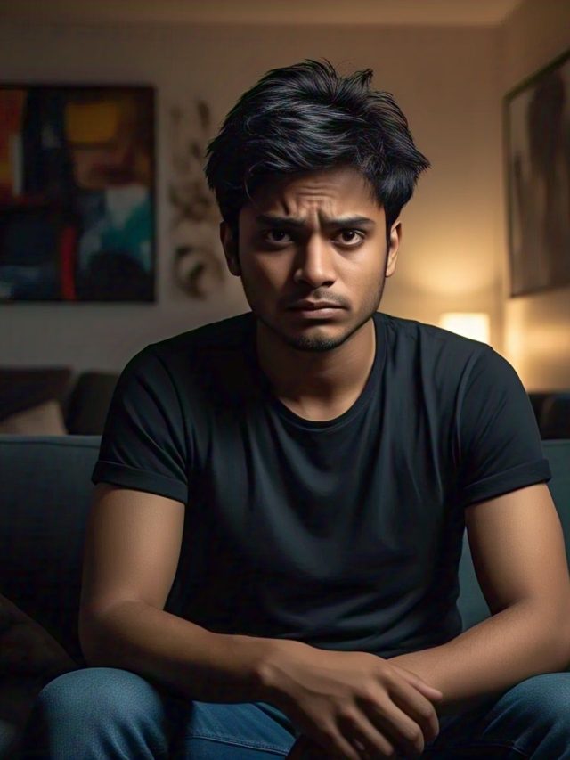 হুট করে চাকরি চলে গেলে কী করবেন? সবারই জানা উচিত