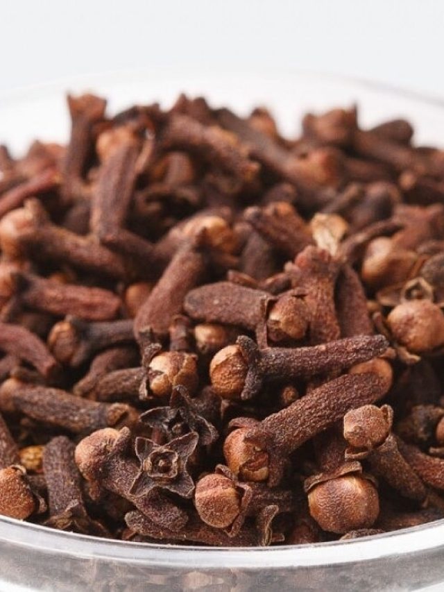 রোজ ১টা লবঙ্গ, তাতেই ওজন কমবে হুড়মুড়িয়ে, চেহারা পুরো মাখন