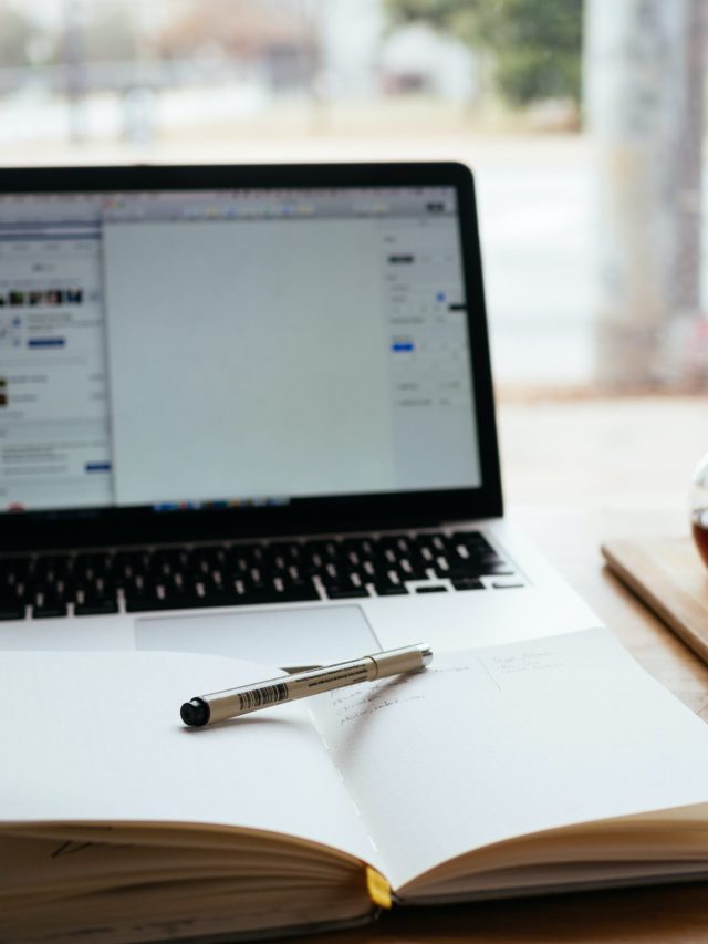 ऑफिस जाने की टेंशन नहीं, अच्छा पैसा भी मिलेगा, वर्क फ्रॉम होम जॉब में ये हैं ऑप्शन्स