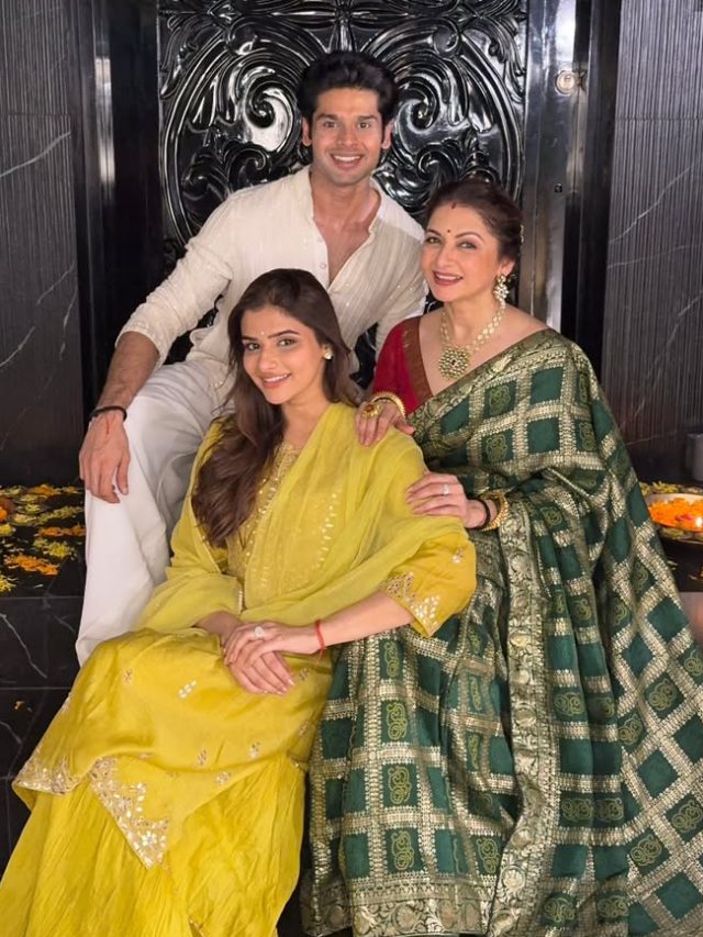 सुपरस्टार एक्ट्रेस की बेटी, मुश्किल से मिल रहा काम, बोली- मां नहीं चाहती थी कि...