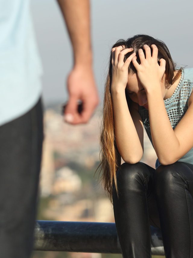 ব্রেকআপের প্রথম ৭দিন কী করবেন? ফের প্রেমে পড়ার আগে জানুন