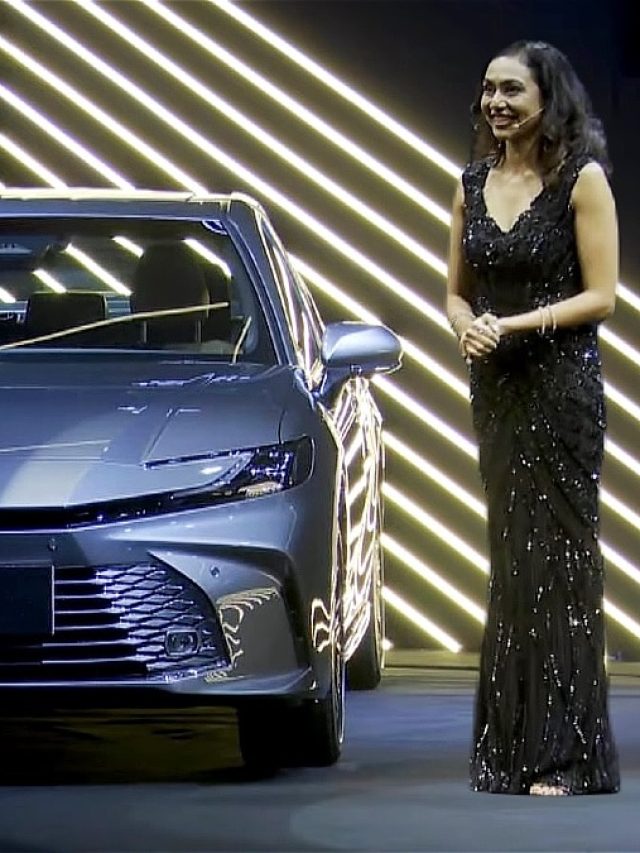 कीमत... माइलेज और स्पेस! इन 5 कारों पर देश ने जताया भरोसा, जमकर हुई बिक्री