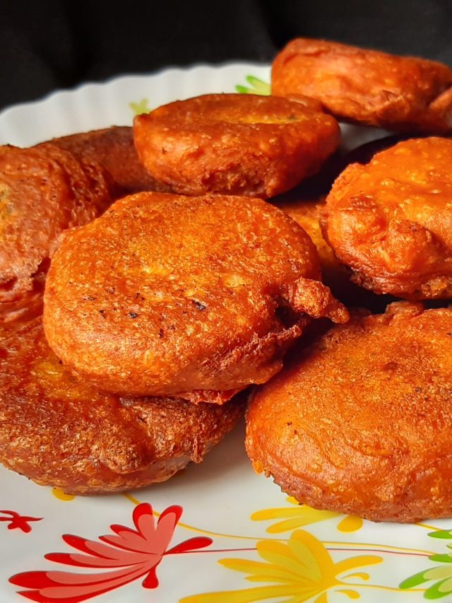 তেল ছাড়াই মচমচে আলুর চপ, শীতের সন্ধেয় এভাবে বানিয়ে নিন