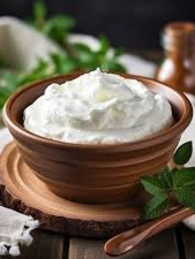 টক দই ফ্রিজে কতদিন ভাল থাকে? না জানলে জেনে নিন